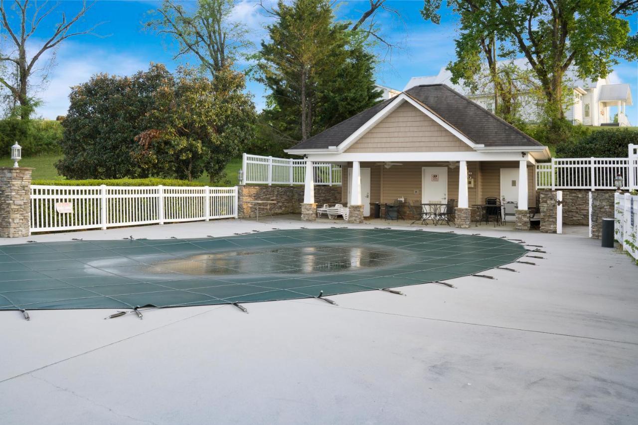 Luxe Quiet Townhouse W/Parking/Pool/By Dollywood Villa Pigeon Forge Exteriör bild