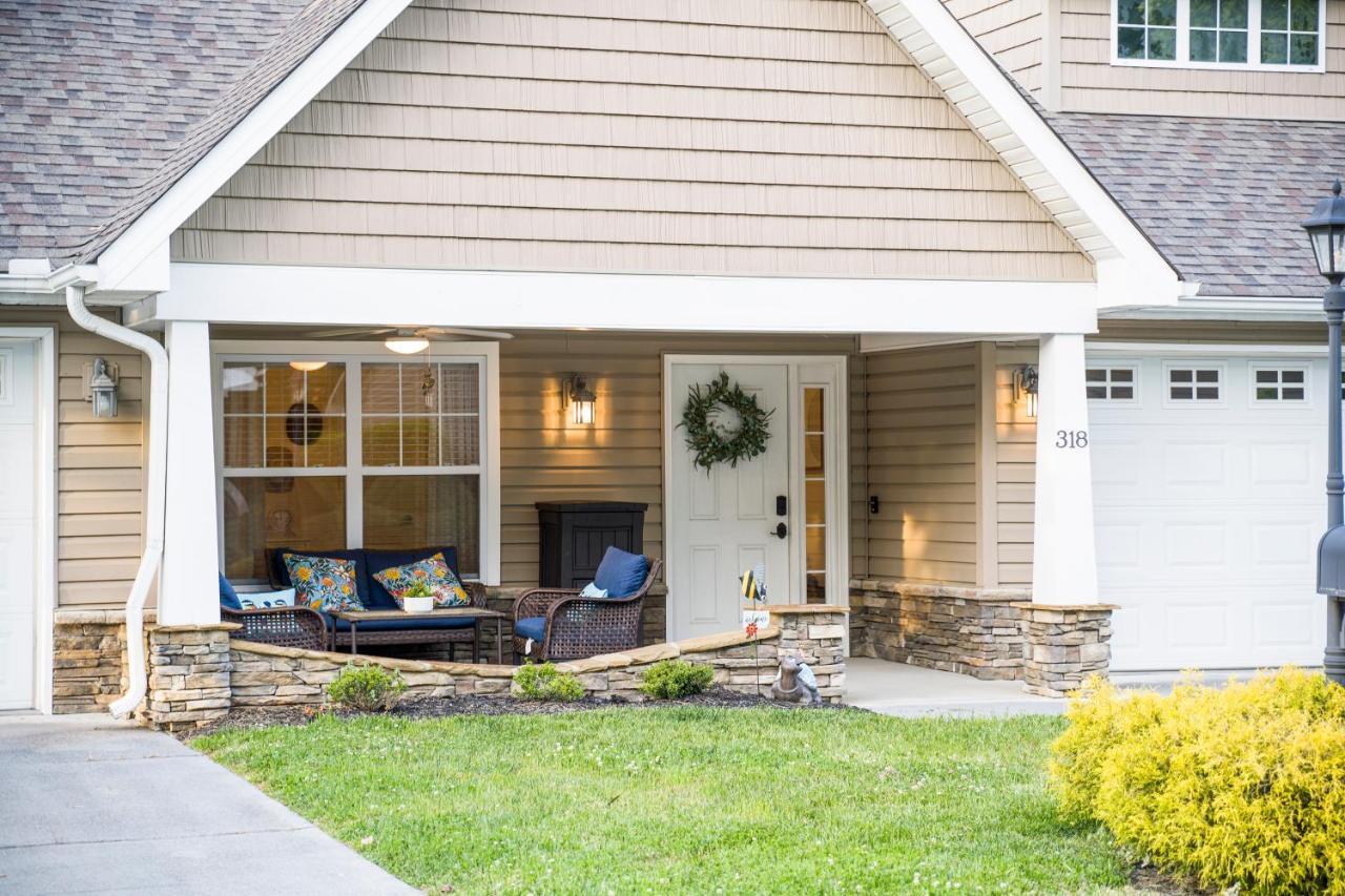 Luxe Quiet Townhouse W/Parking/Pool/By Dollywood Villa Pigeon Forge Exteriör bild