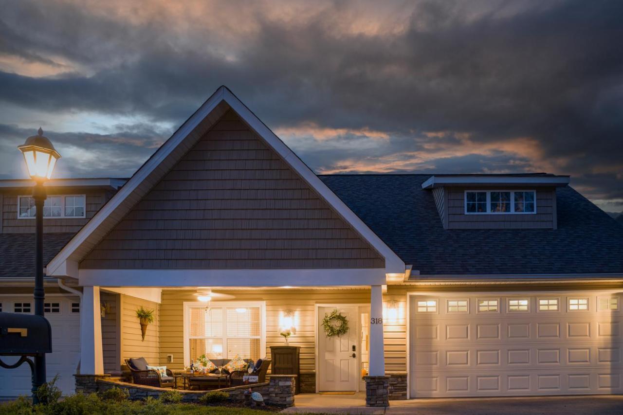 Luxe Quiet Townhouse W/Parking/Pool/By Dollywood Villa Pigeon Forge Exteriör bild