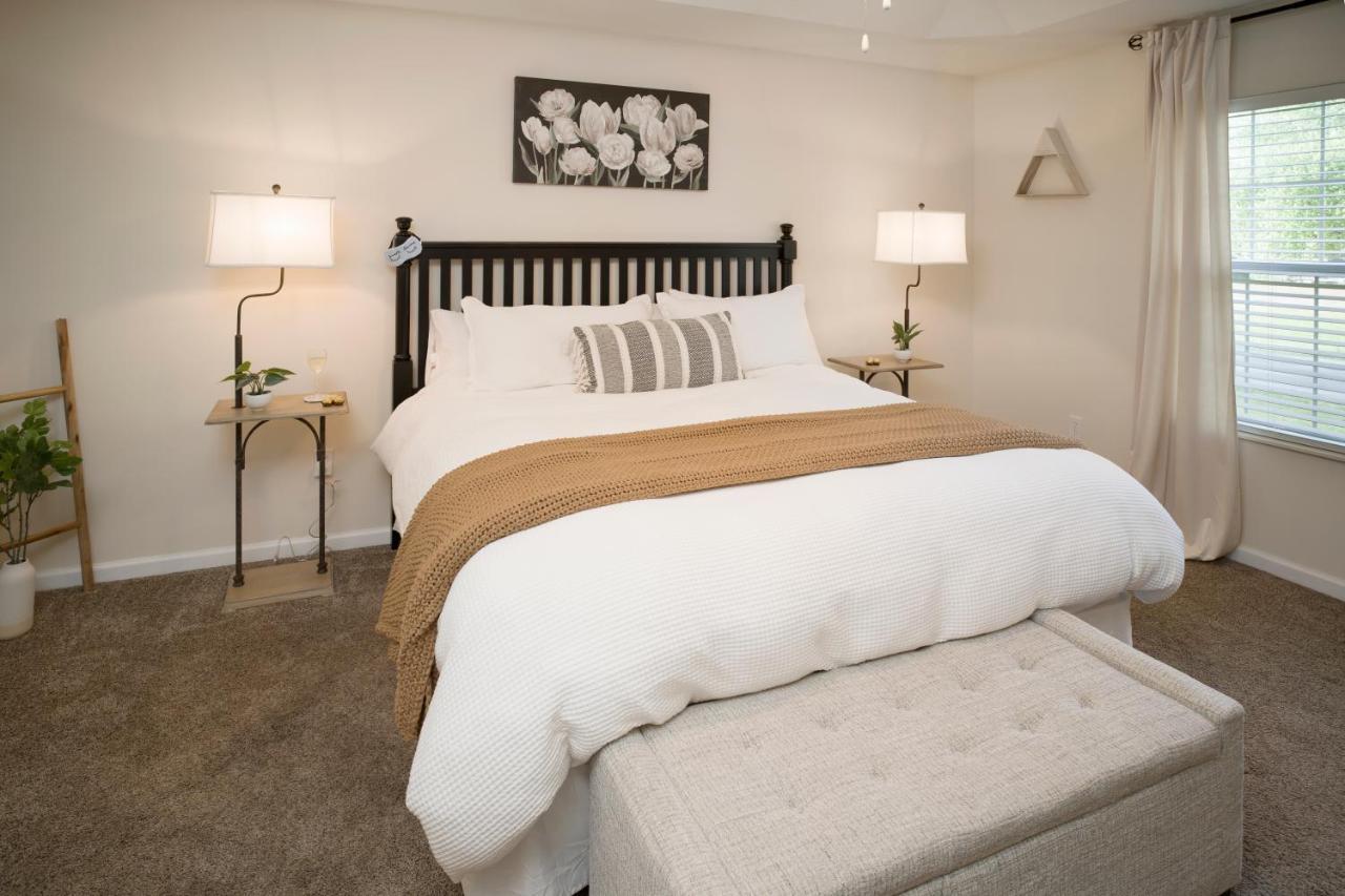 Luxe Quiet Townhouse W/Parking/Pool/By Dollywood Villa Pigeon Forge Exteriör bild